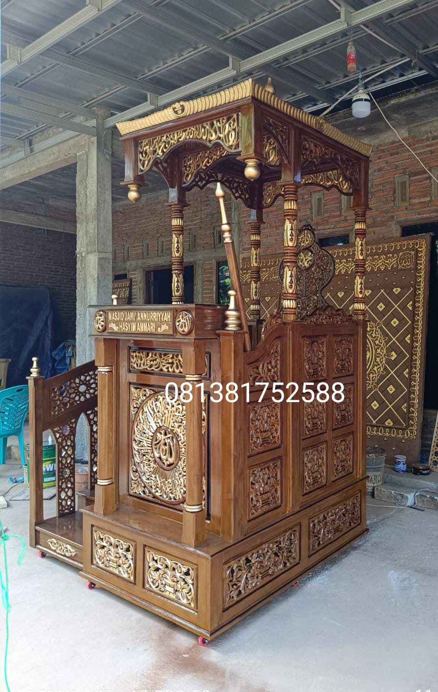 Mimbar Masjid Tangga Samping 160x165x300cm